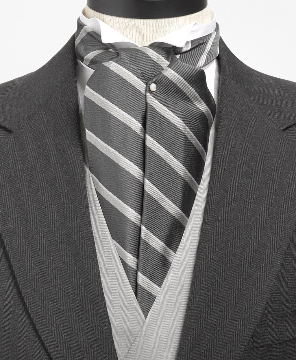 Brooks Brothers Men Formal Cravat