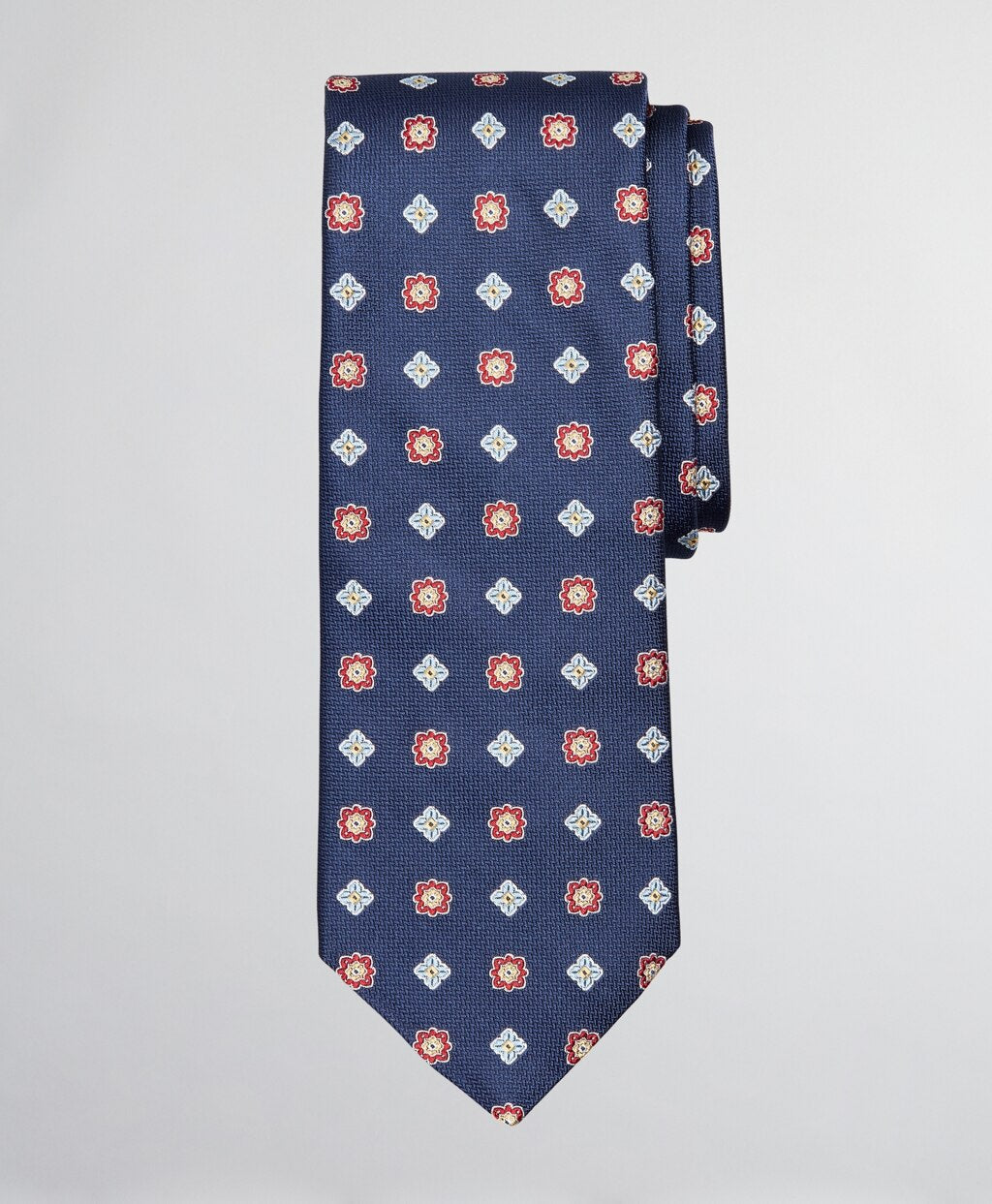 Brooks Brothers Men Double Neat Tie