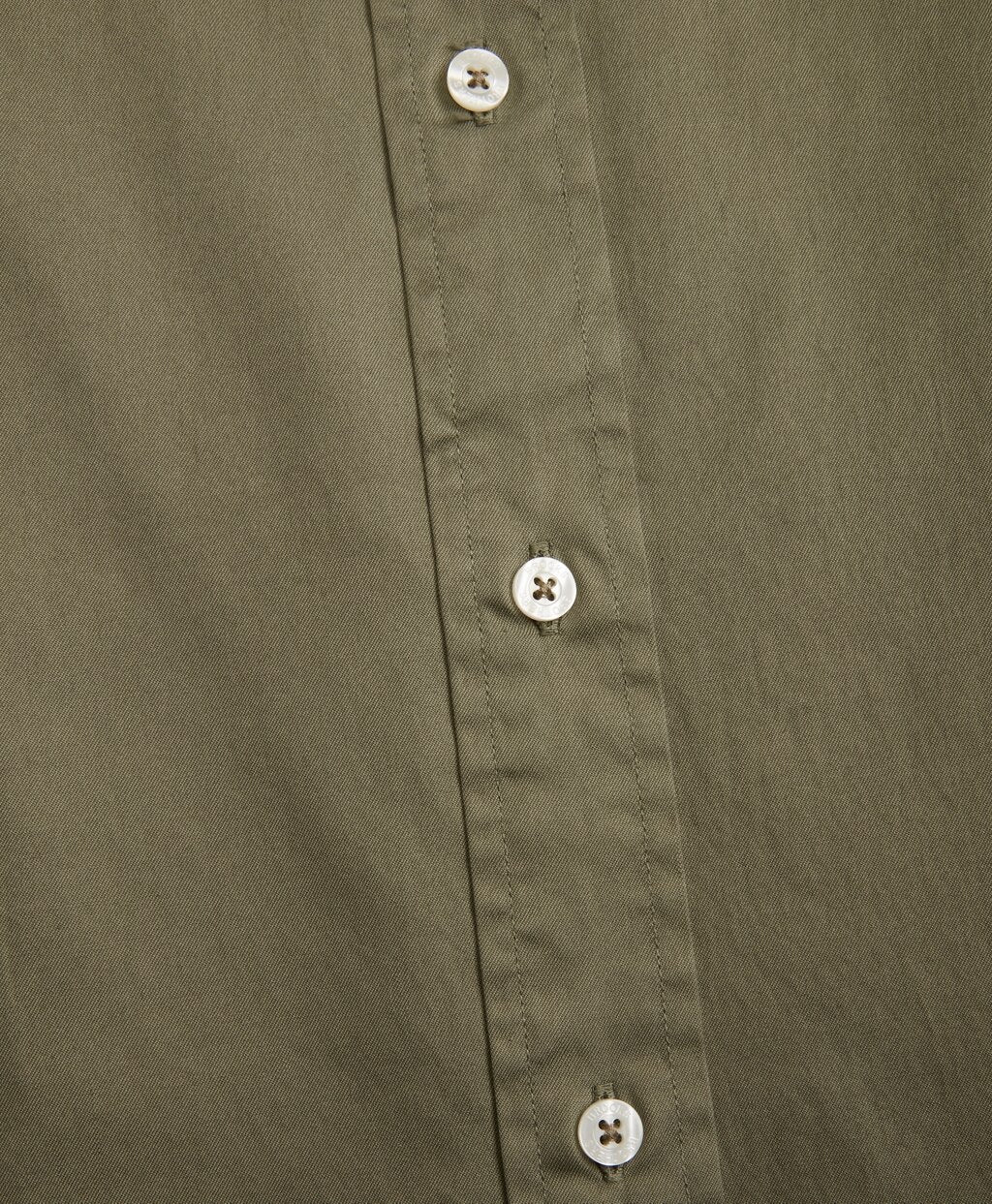 Brooks Brothers Men Regent Fit Garment-Dyed Twill Sport Shirt