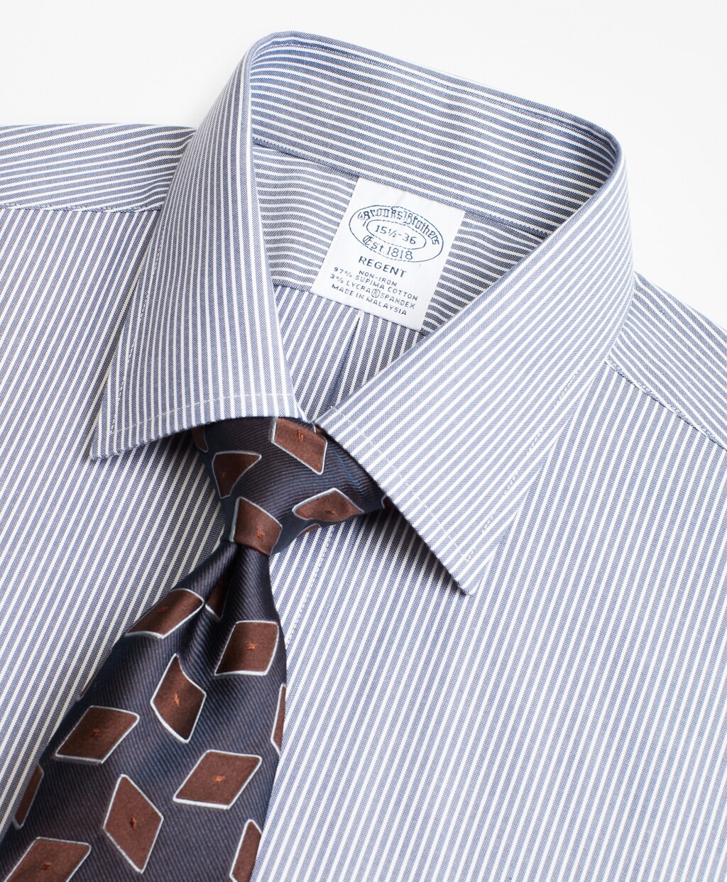 Brooks Brothers Men Stretch Regent Fitted Dress Shirt, Non-Iron Narrow Ground Stripe