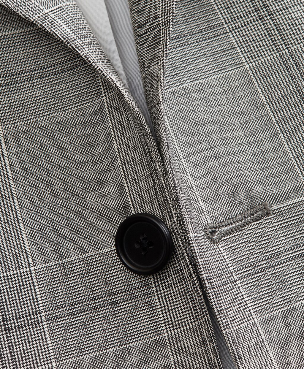 Brooks Brothers Men Regent Fit Three-Button Plaid 1818 Suit