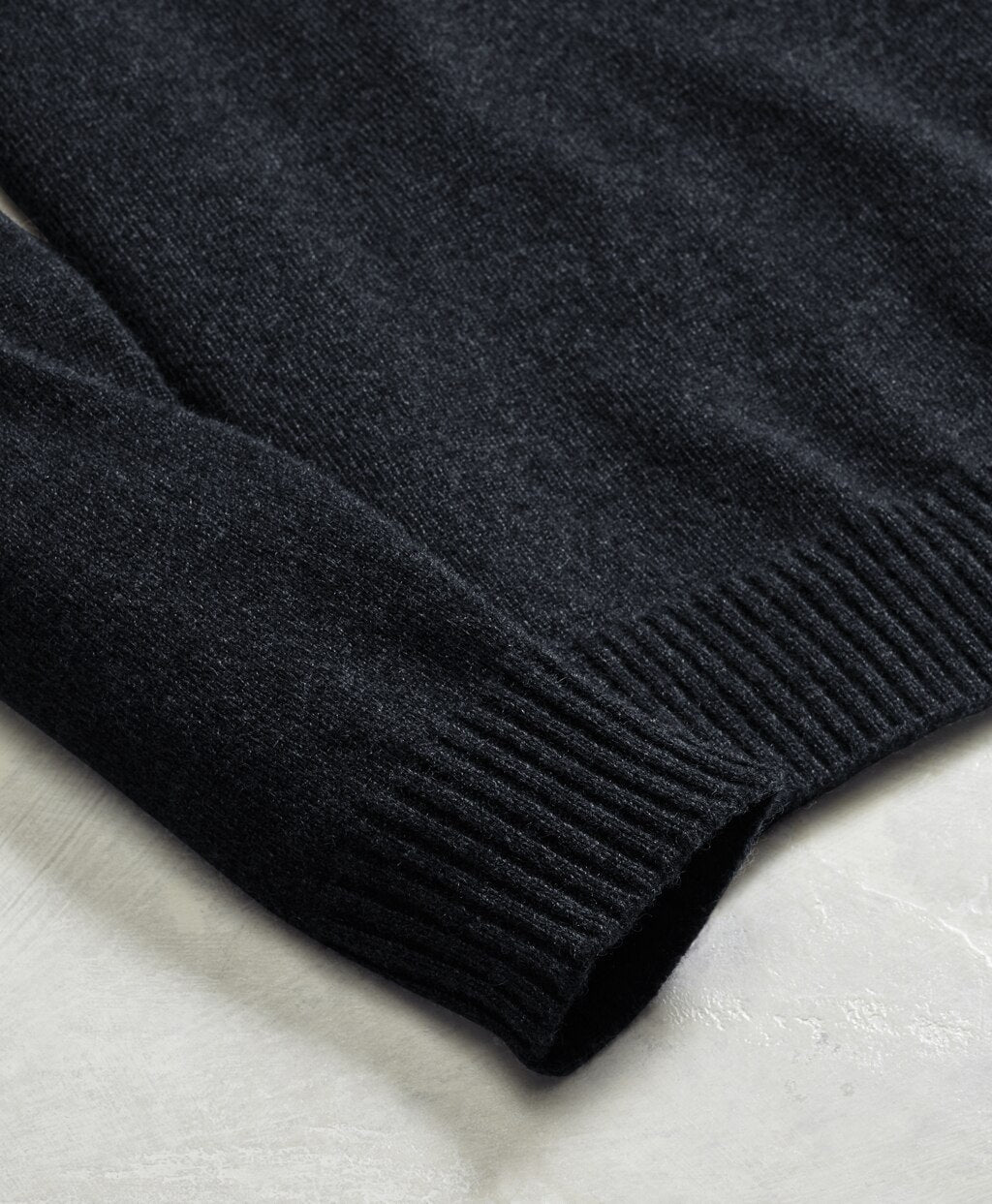 Brooks Brothers Men Golden Fleece® 3-D Knit Cashmere V-Neck Sweater