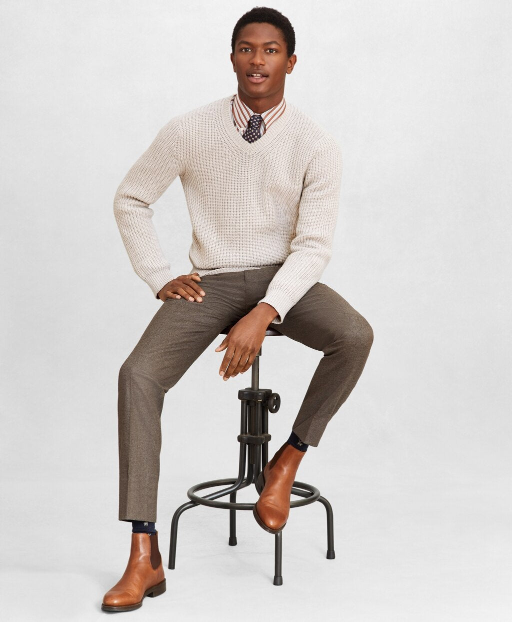 Brooks Brothers Men Golden Fleece® Wool-Cashmere V-Neck Sweater
