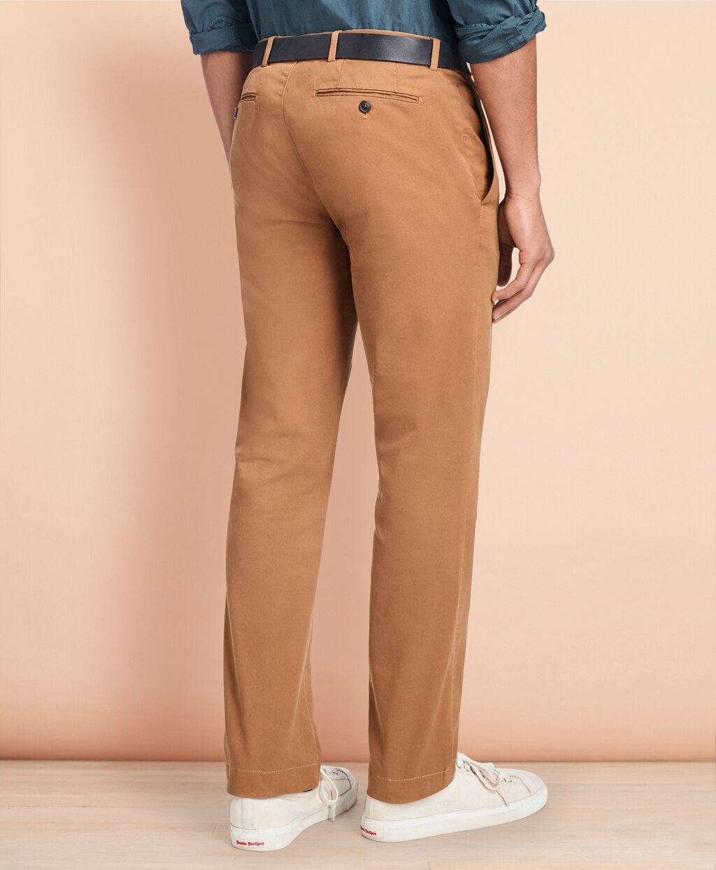 Brooks Brothers Men Slim-Fit Garment-Dyed Stretch Chinos