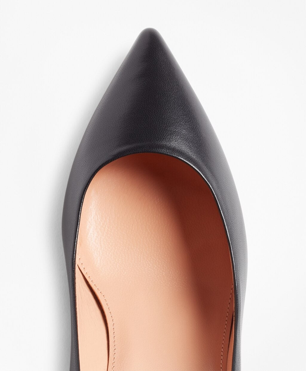 Brooks Brothers Women Leather Point-Toe Pumps