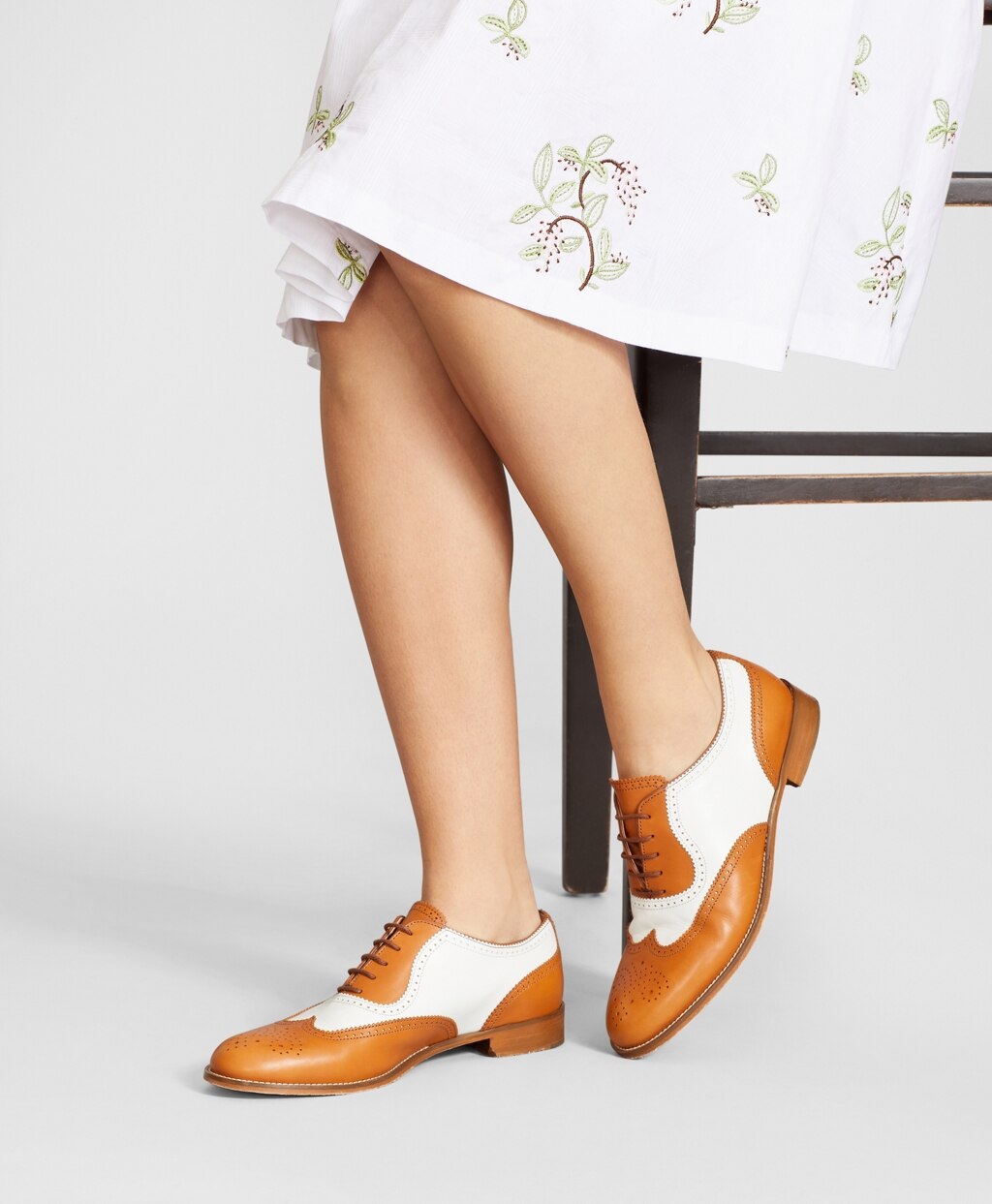 Brooks Brothers Women Leather Spectator Wingtips